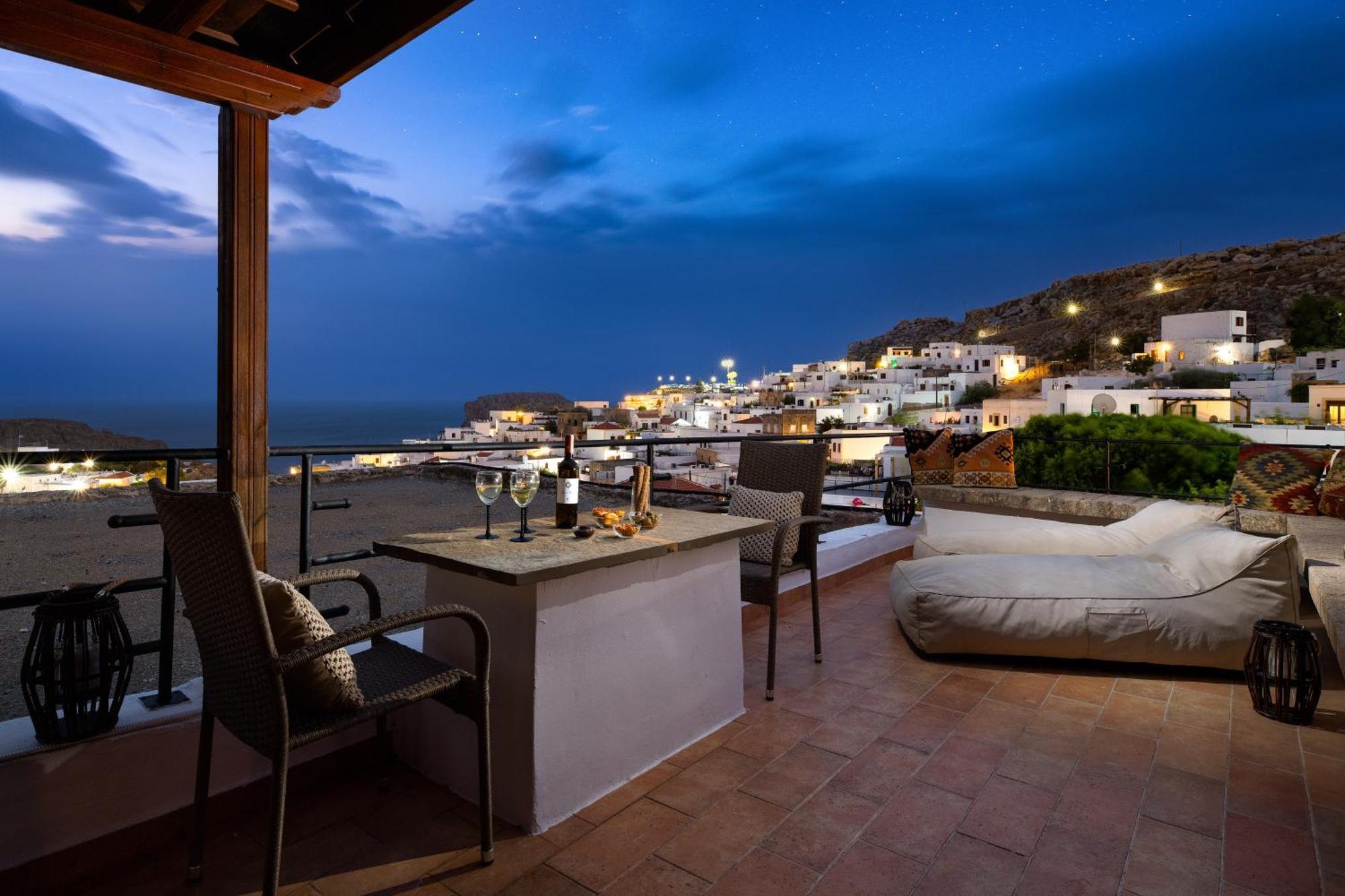 Villa Valasia Lindos With Acropolis View Exterior photo